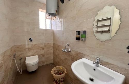 Mangalore Wohnung | Nirvana Stay, Spacious Fully furnished 2bhk apartment in Mangalore, Full AC for Family