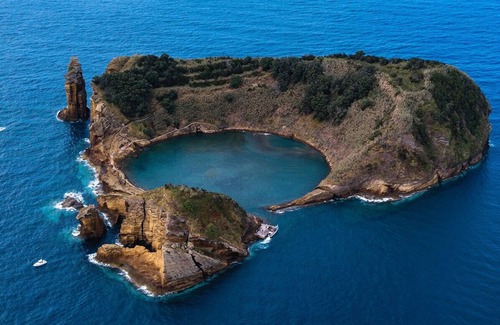 Vila Franca do Campo Haus | No Centro da Ilha de São Miguel, Sinta-se em Casa Mesmo Longe de Casa