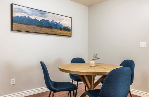 Blackfoot Haus | No Cleaning Fees, 2 Hours to Yellowstone