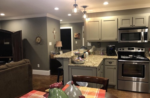 Corinth Wohnung | Privates, komplett möbliertes Apartment in der Nähe von Shiloh und Pickwick Lake