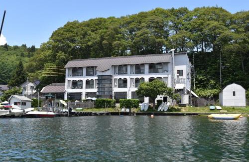 Shinano Hotel | Nojiri Lake Resort