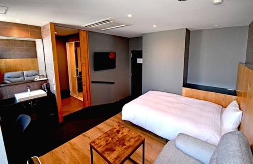 Mito Hotel | Nonsmoking UD wide double x shower room vs | / Mito Ibaraki