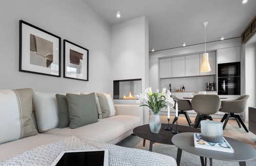 List Wohnung | Nordic Suite - Infrarotdusche, Balkon, Ethanolkamin, Weinkühlschrank, Quooker