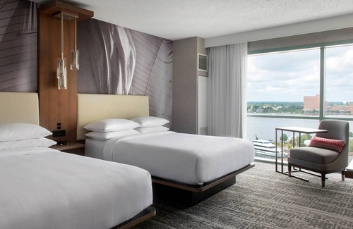 Downtown Hotel | Norfolk Waterside Marriott