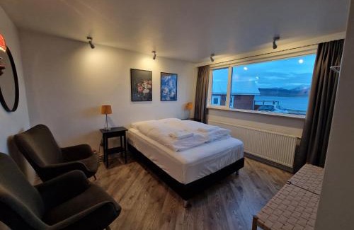 Svalbarðseyri Haus | North Inn - Guesthouse and Cabin