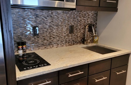 Mancelona Eigentumswohnung | Northern Michigan Retreat- Upscale finishes +Prime location-close to LAKE's