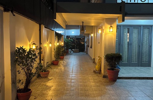 Dehradun Wohnung | Nostalgic Cosy Home Stay