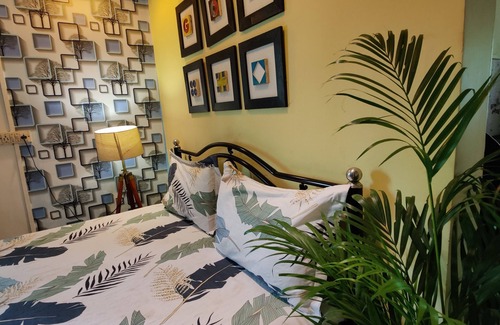 Anjuna Hotel | Nostalgic Goa Cozy 2BHK Cottages Near Anjuna Beach
