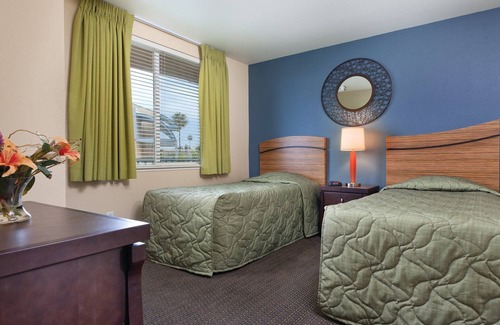 Oceanside Resort | Not far from many Southern California major attractions!