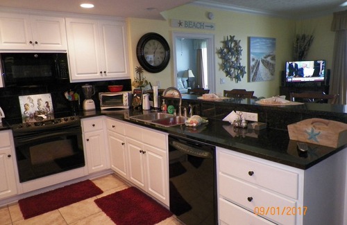 Lower Grand Lagoon Eigentumswohnung | OCEAN FRONTAGE ** 16. - 23. NOVEMBER ** KOSTENLOSE STRANDSTÜHLE ** 113 FÜNF STERNE BEWERTUNGEN