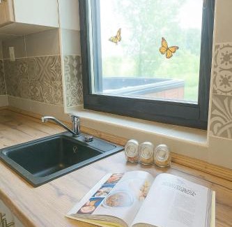 Szakoly Kabine | Nowhere Villa