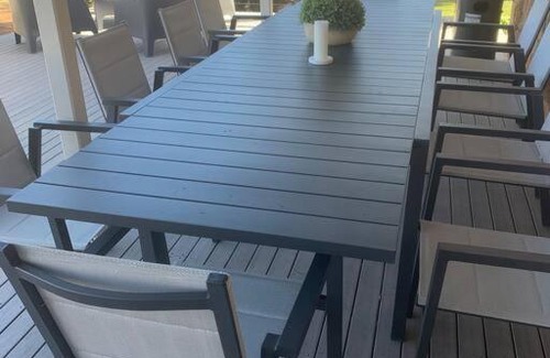 Spring Farm Haus | O'Briens of Clare - Stylish Pet Friendly Vineyard Accommodation