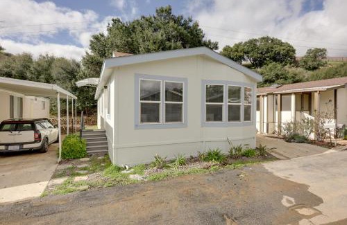 Oak View Haus | Oak View Home - Close to Beaches and Trails!