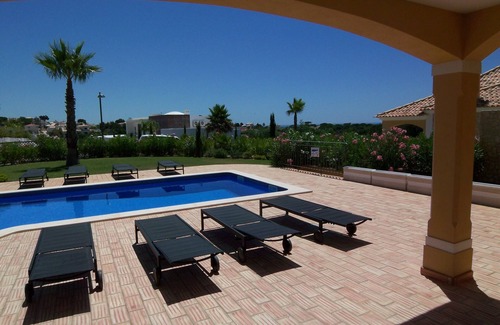 Sesmarias Villa | Luxuriöse, geräumige Strandvilla mit eigenem Pool und Meerblick