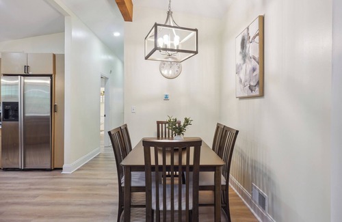 Lindridge-Martin Manor Haus | Oasis in ATL- 3BR/2BA Lux Serene Bungalow w/ Gorgeous Private Backyard and Pool