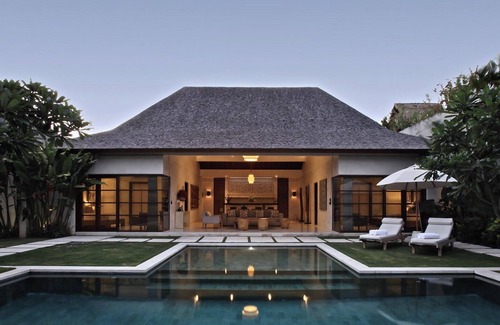 Laksmana Villa | OB16001 - 16 Bedroom Villa Complex in Seminyak