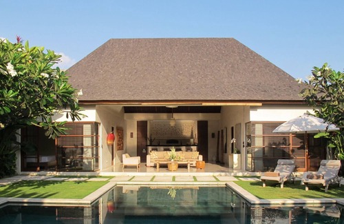 Laksmana Villa | OB16001 - 16 Bedroom Villa Complex in Seminyak