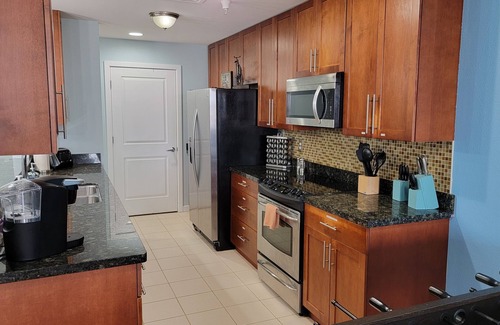 Sandbridge Eigentumswohnung | Ocean and Bay views! Local Owner, Family Operated