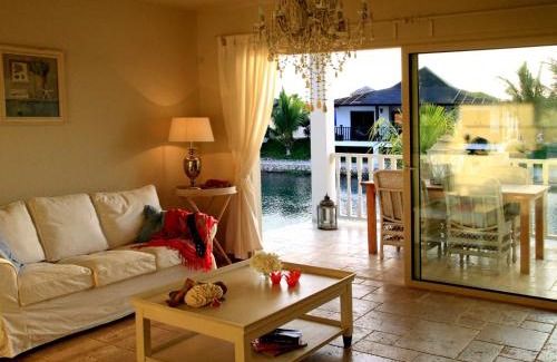Kralendijk Hotel | Ocean Breeze Boutique Hotel & Marina
