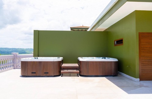 Playa Flamingo Eigentumswohnung | Beautiful ocean view condo, Infinity Pool, Breakfast included