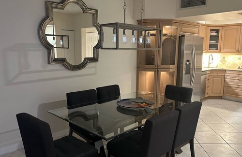 Hollywood South Central Beach Eigentumswohnung | Ocean Front Beach Paradise In South Florida