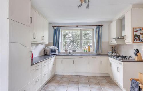 Makkum Haus | Ocean Front Home In Makkum With Sauna