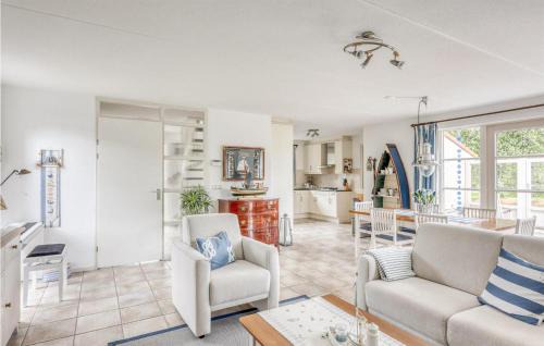 Makkum Haus | Ocean Front Home In Makkum With Sauna