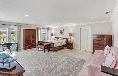 Bel Air Haus | Ocean Mist- chef