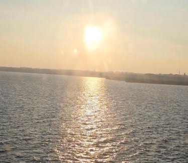 Crimdon Haus | Ocean Nest-Beach Front - Lux- Sea View- 3-Bedroom Caravan- 8 Sleeps