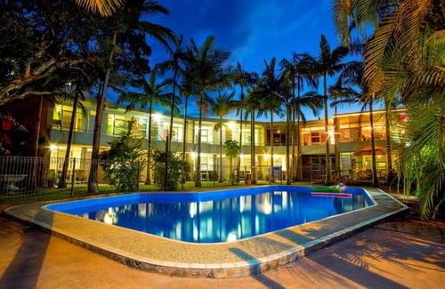 Coffs Harbour Resort | Ocean Paradise Studios & Apartments