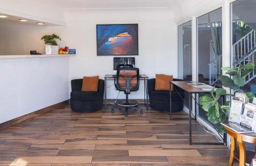 Bermuda Riviera Hotel | Ocean Reef Hotel