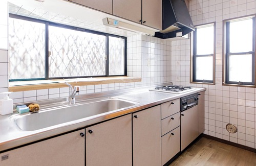 Minamiboso Hütte | OCEAN RESORT MINT Overlooking the horizon! Cute three-story villa for rent by the sea