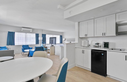 Galt Mile Hotel | Ocean Sky Hotel and Resort