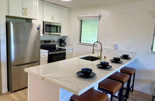 Wailua Eigentumswohnung | Ocean view A/C, pool/hot tub coconut marketplace