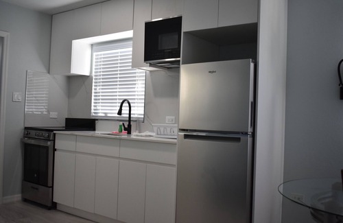 Seven Mile Beach Wohnung | Ocean View Deluxe Studio with Private Deck