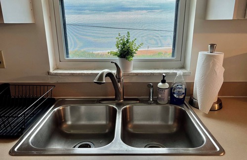 Breakers Eigentumswohnung | Ocean View from Every Room at Breakers Beachside Bungalow! 2 bed/2 bath