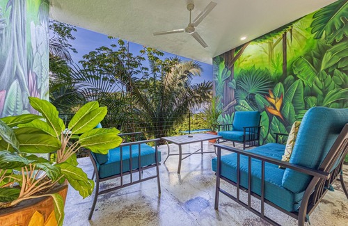 Manuel Antonio Haus | Ocean View, Infinity Pool, Walk to Beach with Newly Renovated Apartment!