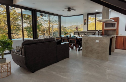 Tarcoles Haus | Ocean View, Jungle, Jaco Area, Infinity Pool, Luxury, Game Room & Gym