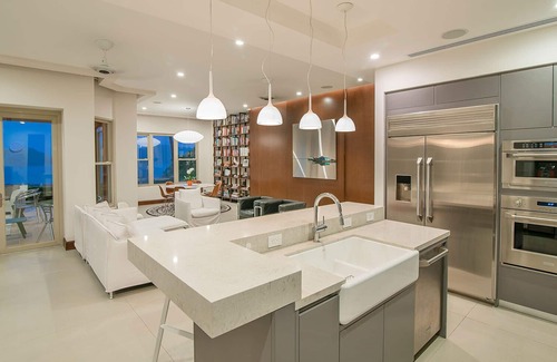 Herradura Eigentumswohnung | Ocean View, Modern Luxury w/Jacuzzi & access to all amenities!