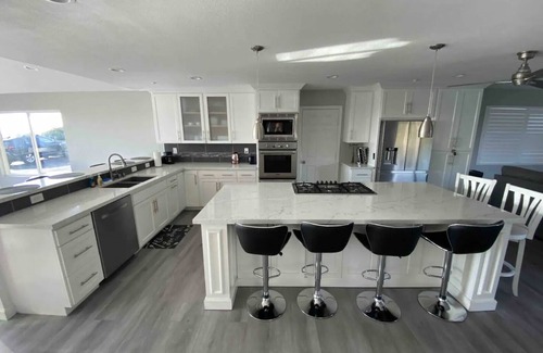 Fire Mountain Haus | Ocean View Poolside Retreat