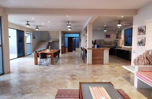 Mal Pais Haus | 5-Bett Ocean View Modern Luxury Haus mit Infinity Pool