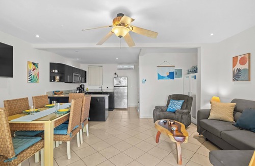 Coco Sunset Hills Eigentumswohnung | Ocean Views - Gated Community - 5 Pools