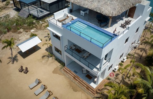 Placencia Villa | Oceanfront 5 Bedroom Private Island Villa w/ Pool