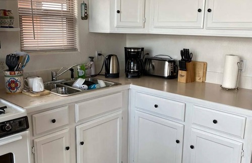 Smith River Kabine | Oceanfront Cabin 4 with Private Jacuzzi & Stunning Views