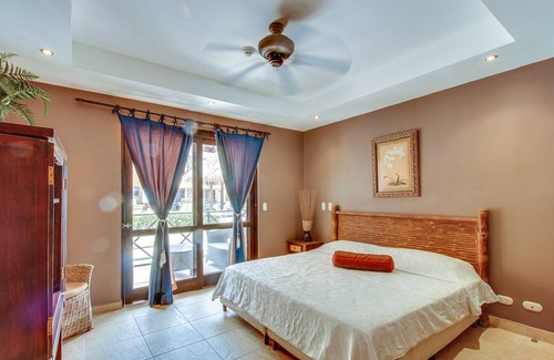 Barrio Los Villalobos Wohnung | Wohnung direkt am Meer mit Pool, gehobene Atmosphäre und tolle Lage!