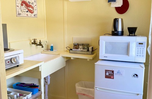 Salsbury Cove Hütte | Oceanfront Cottage at Acadia National Park, Bar Harbor/Cadillac Cottage