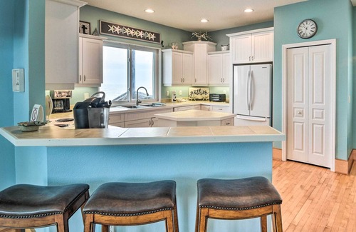 Painters Hill Haus | Oceanfront Flagler Beach House w/ Decks!