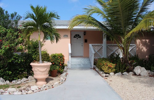 West Bay Haus | Oceanfront Oasis Home with cottage & pool
