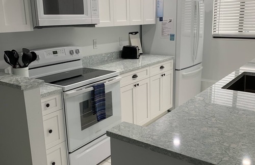 Cocoa Beach Eigentumswohnung | Eigentumswohnung in der obersten Etage am Meer, Gray's Escape Too am Cocoa Beach - 3 Schlafzimmer, 2 Bäder