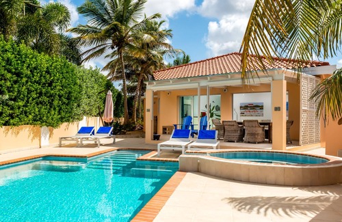 Sabadeco Haus | Oceanfront Villa, direkter Zugang zum Meer, privater Pool - 10% Einführungsrabatt!